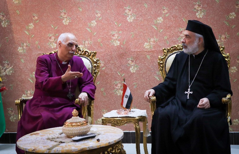 رئيس الأساقفة يزور نيافة الأنبا باسيليوس مطران المنيا للكاثوليك