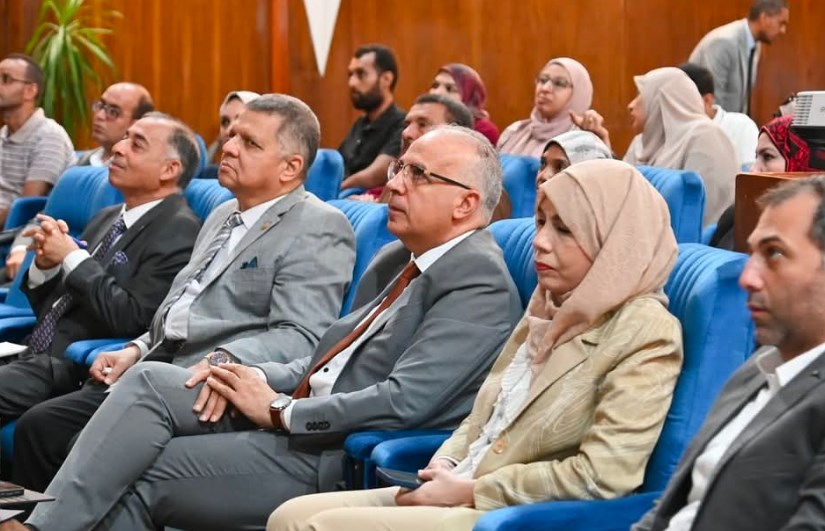 جانب من الحدث 