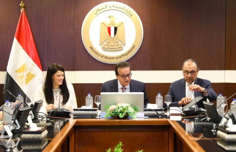 جانب من الاجتماع جانب من الاجتماع