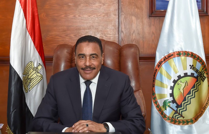 محافظ "مطروح" محافظ "مطروح"