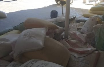 أعلاف مجهولة المصدر 