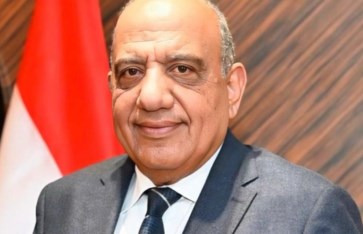 الدكتور محمود عصمت  الدكتور محمود عصمت