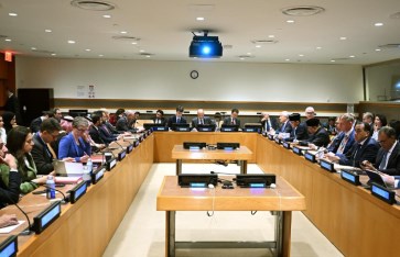 جانب من الاجتماع  جانب من الاجتماع