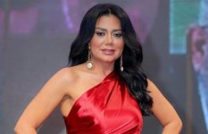 الفنانة رانيا يوسف