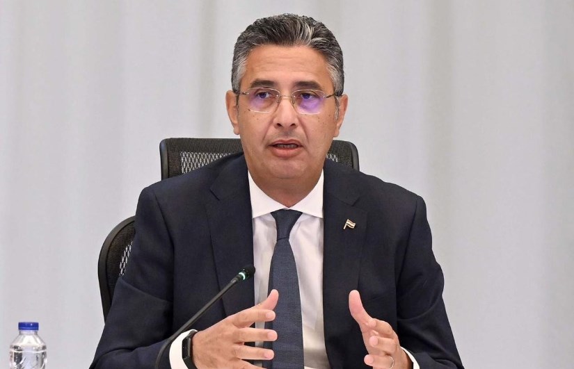 وزير التموين وزير التموين