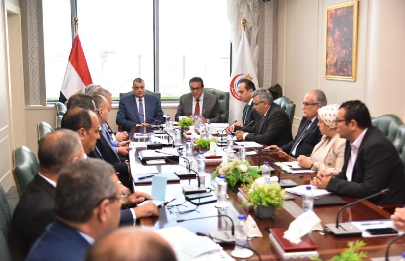 جانب من الاجتماع جانب من الاجتماع