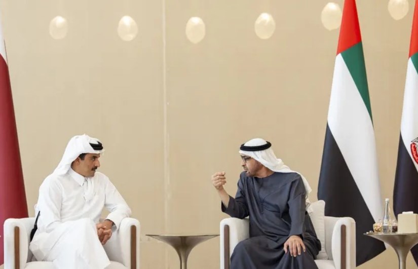 جانب من المباحثات 