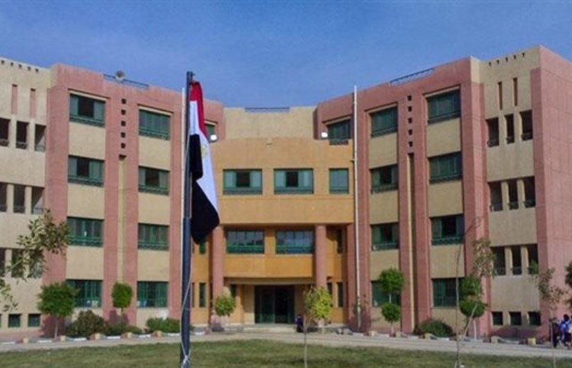 مدرسة بأسيوط 