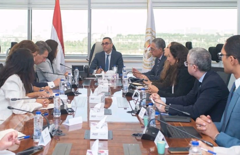 جانب من الاجتماع 