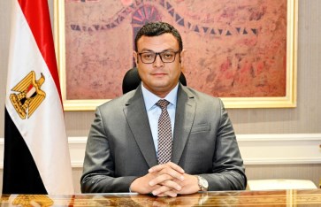 وزير الإسكان 