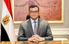 وزير الإسكان 