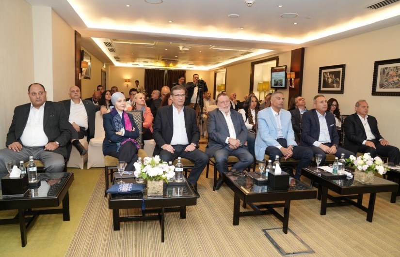 جانب من الجولة 