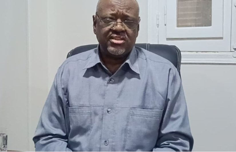  السفير عبد القادر عبد الله