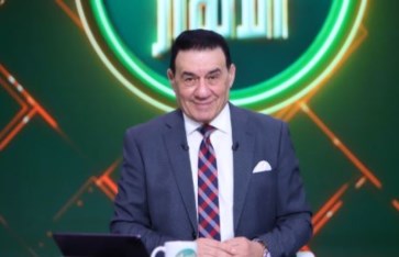 مدحت شلبي