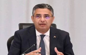 الدكتور شريف فاروق