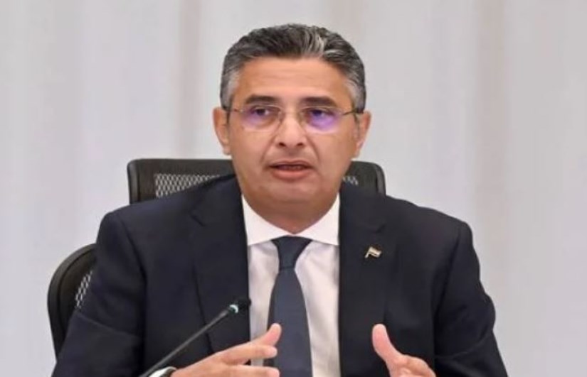 الدكتور شريف فاروق