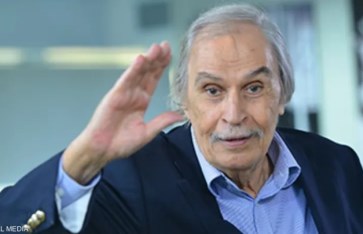 الفنان عزت العلايلي