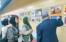 معرض فني عالمي للكاريكاتير  بمترو الأنفاق