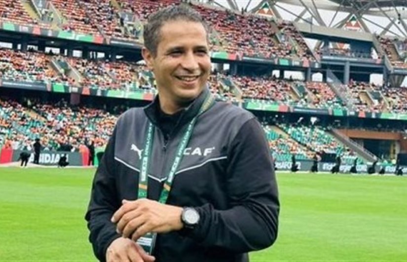 الحكم الدولي محمود عاشور