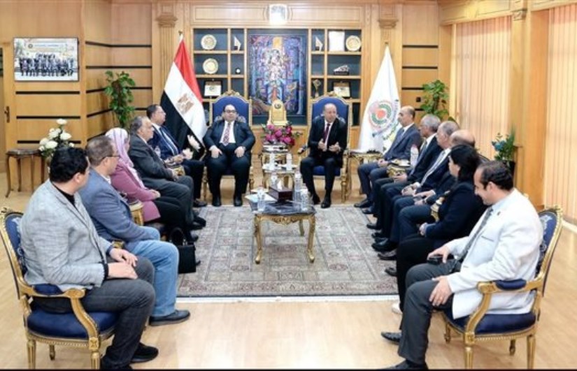 جانب من الاجتماع 