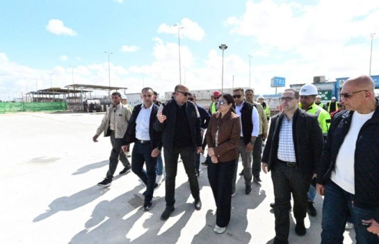 جانب من الجولة 