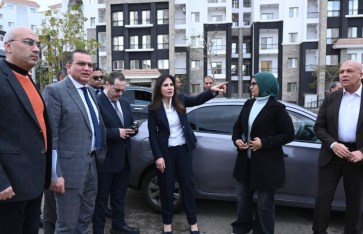 وزيرة الإسكان