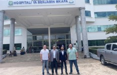 أطباء مصر يسطرون ملحمة إنسانية في قلب إفريقيا.. بعثة جامعة المنصورة تجري أعقد جراحات القلب في تنزانيا