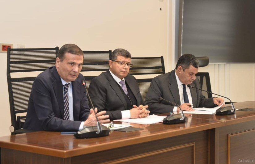 جانب من الاجتماع 