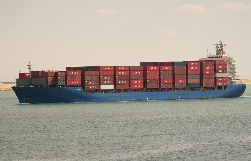 قناة السويس