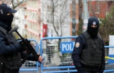 هجوم مسلح داخل مدرسة