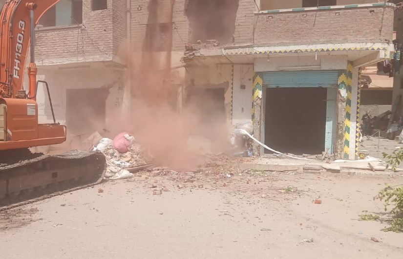 هدم منشأة آيلة للسقوط