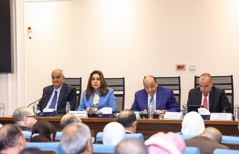 جانب من الاجتماع 