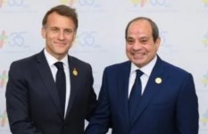 الرئيس السيسي وماكرون 