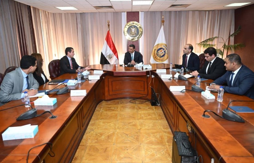 جانب من الاجتماع 