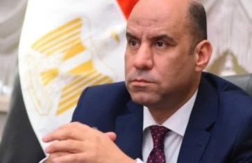 وزير العمل