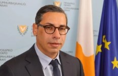 وزير الخارجية القبرصي كونستانتينوس