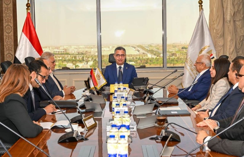 جانب من الاجتماع 