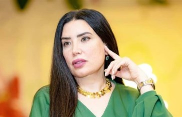 الفنانه عبير صبري
