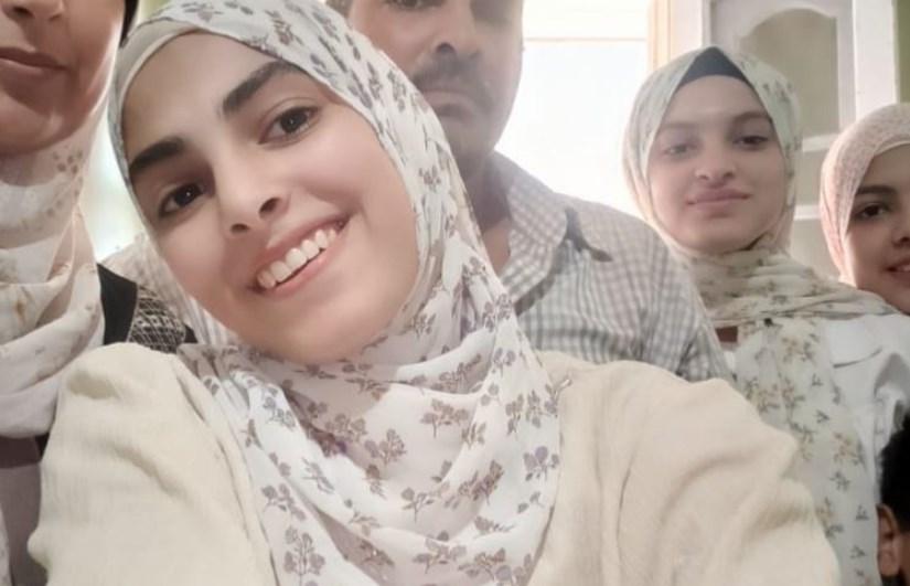  الطالبة غدير رزق عبداللطيف