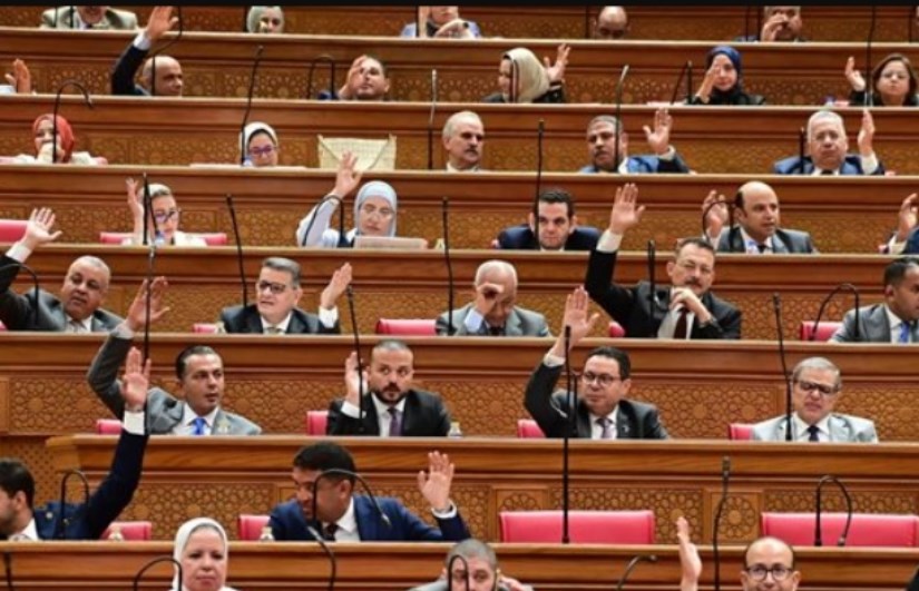 جانب الجلسة 