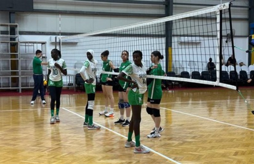 منتخب الجزائر للكرة الطائرة للناشئات