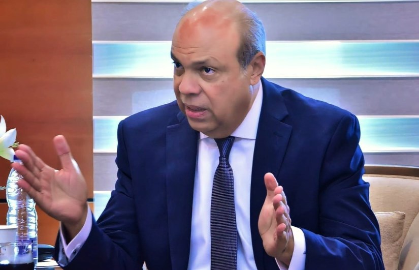 وزير الطيران