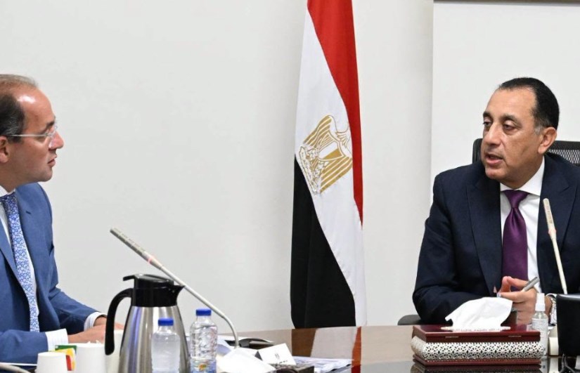 رئيس الوزراء يُتابع مع وزير المالية عددا من ملفات العمل