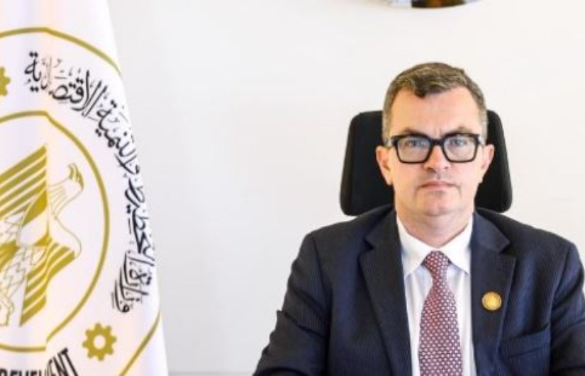 الدكتور أحمد رستم