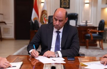 وزير العمل