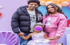 حمدي الميرغني وإسراء عبد الفتاح