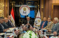 وزير الإنتاج الحربي 