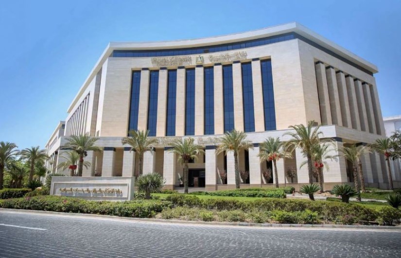 وزيرة الاسكان